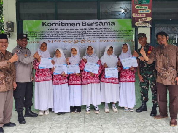 MIN 1 Kulon Progo Lantik Duta Anti Perundungan