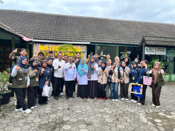 Kepala MIN 1 Kulon Progo Apresiasi Kegiatan KKN UAD