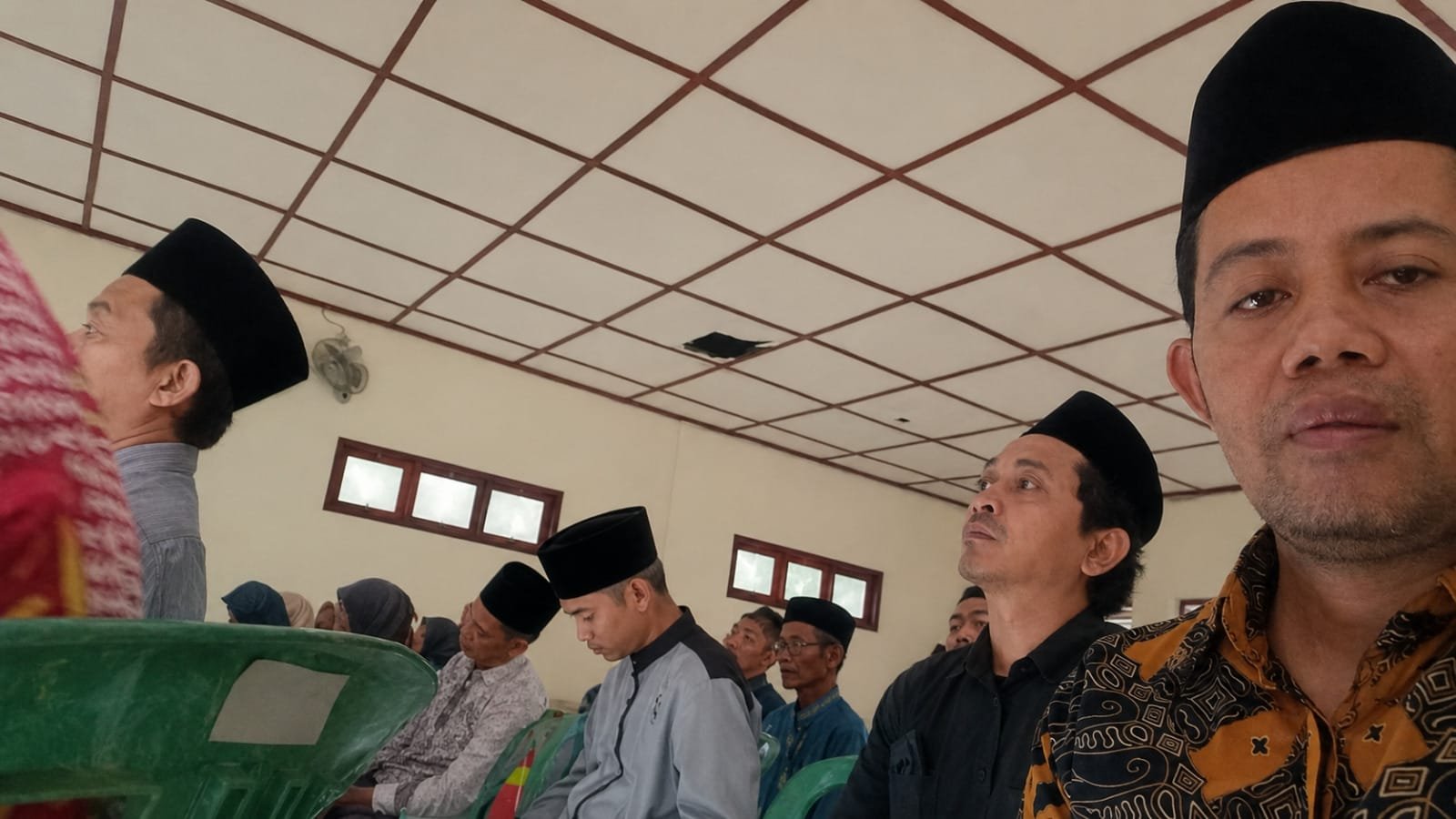 Guru MIN 1 Kulon Progo Hadiri Pengajian Rutin Aparatur Kapanewon Temon