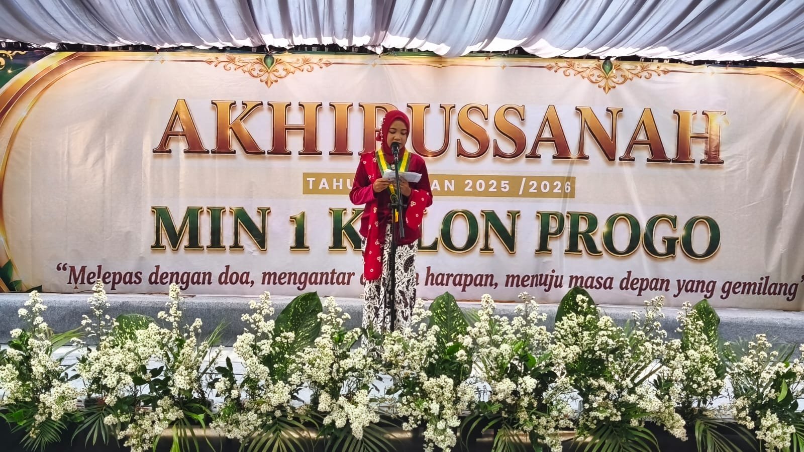 MIN 1 Kulon Progo Haru, Pamitan Siswa Kelas VI Warnai Acara Akhirussanah