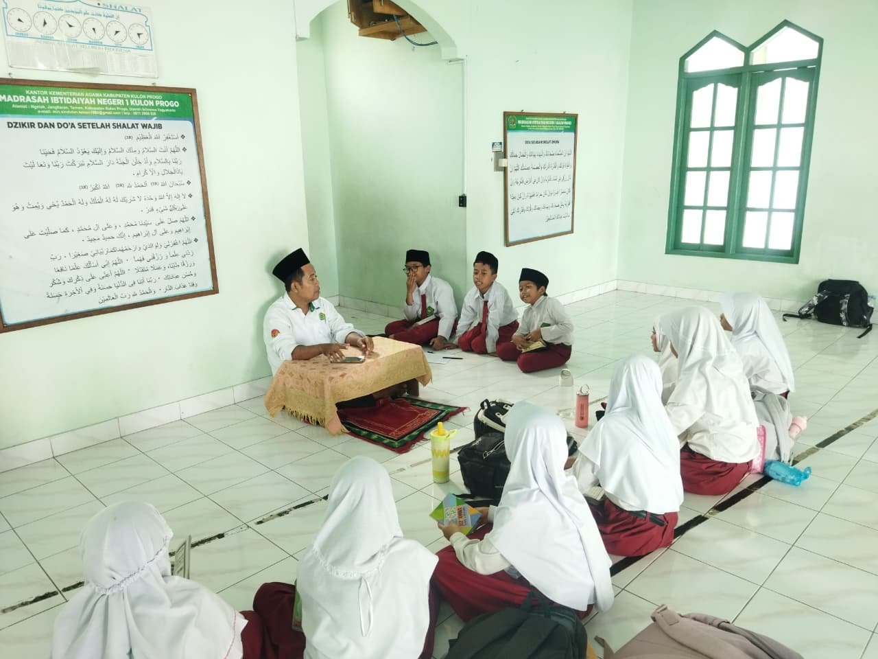 MIN 1 Kulon Progo Tumbuhkan Kecintaan Al-Qur’an melalui Ekstrakurikuler Qiraah