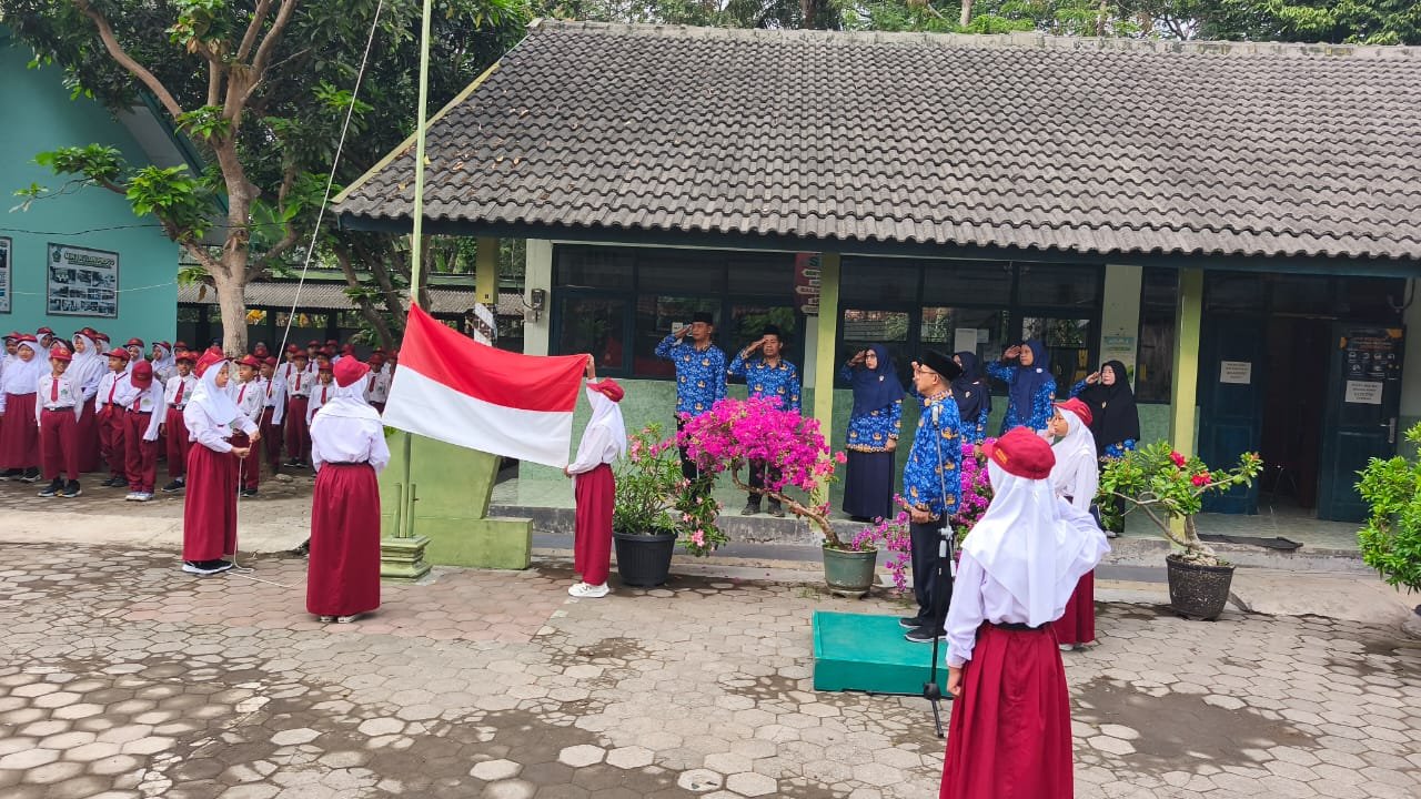 MIN 1 Kulon Progo Khidmat Peringati Kemerdekaan Republik Indonesia
